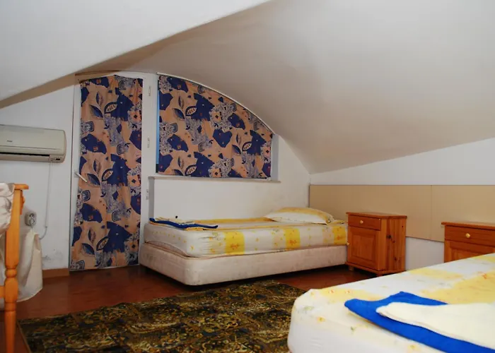 Къща за гости маркови 3*