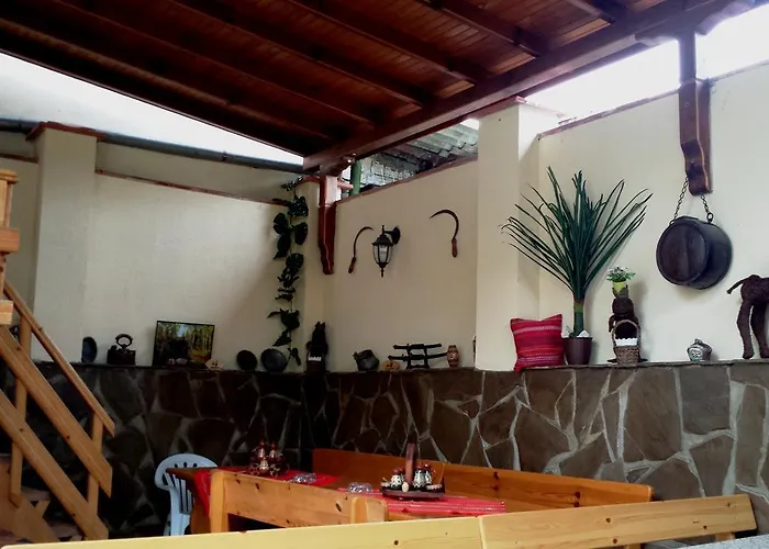 Къща за гости маркови 3*